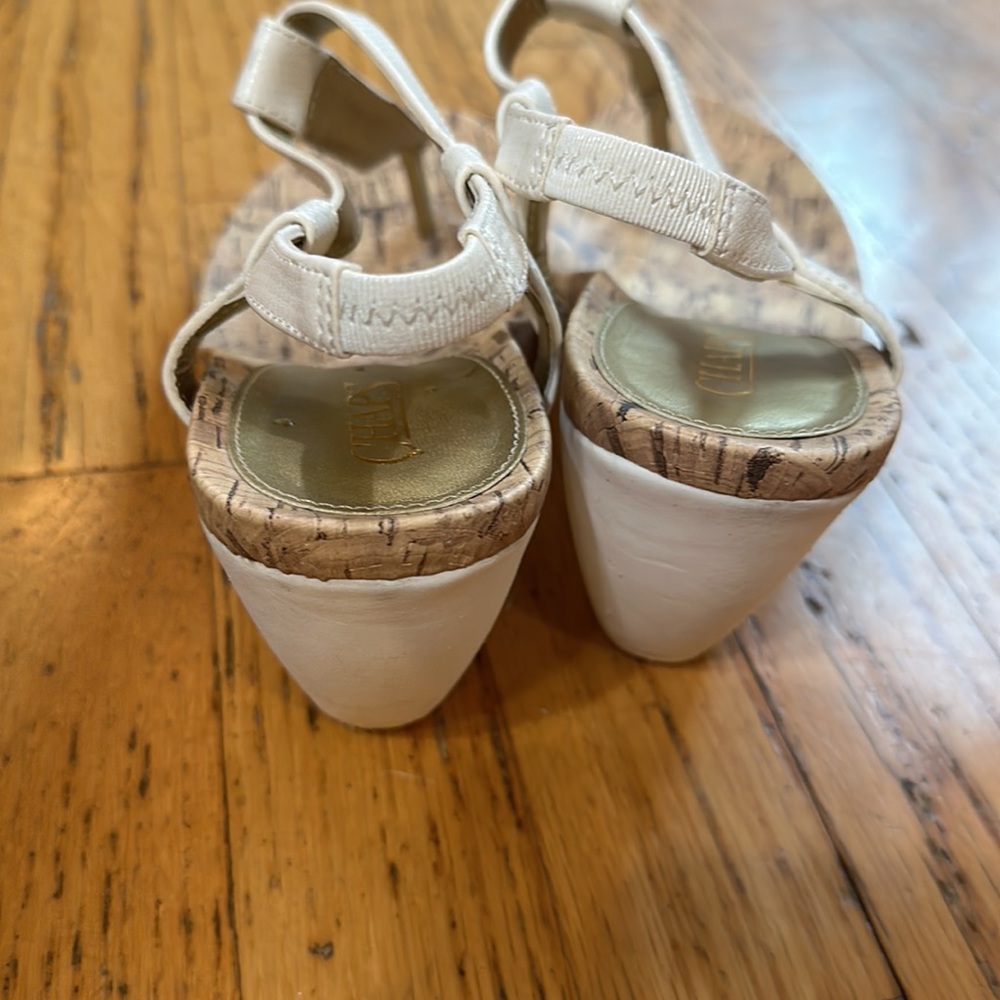 Sandals - Picture 3 of 3